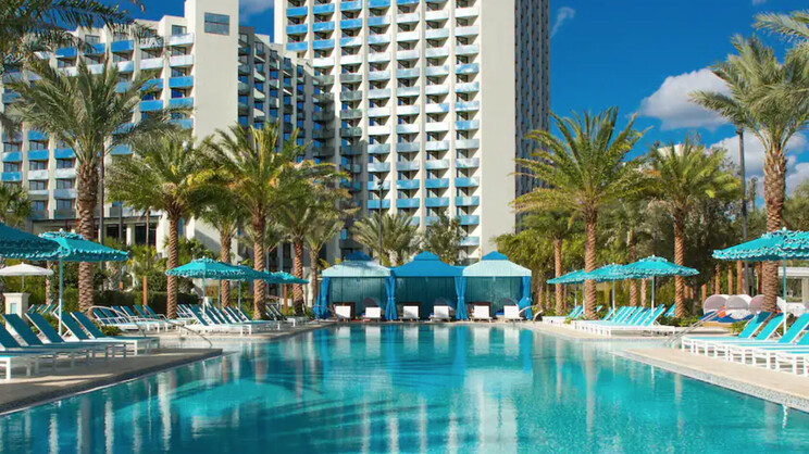 Hilton Orlando Buena Vista Palace Disney Springs Area